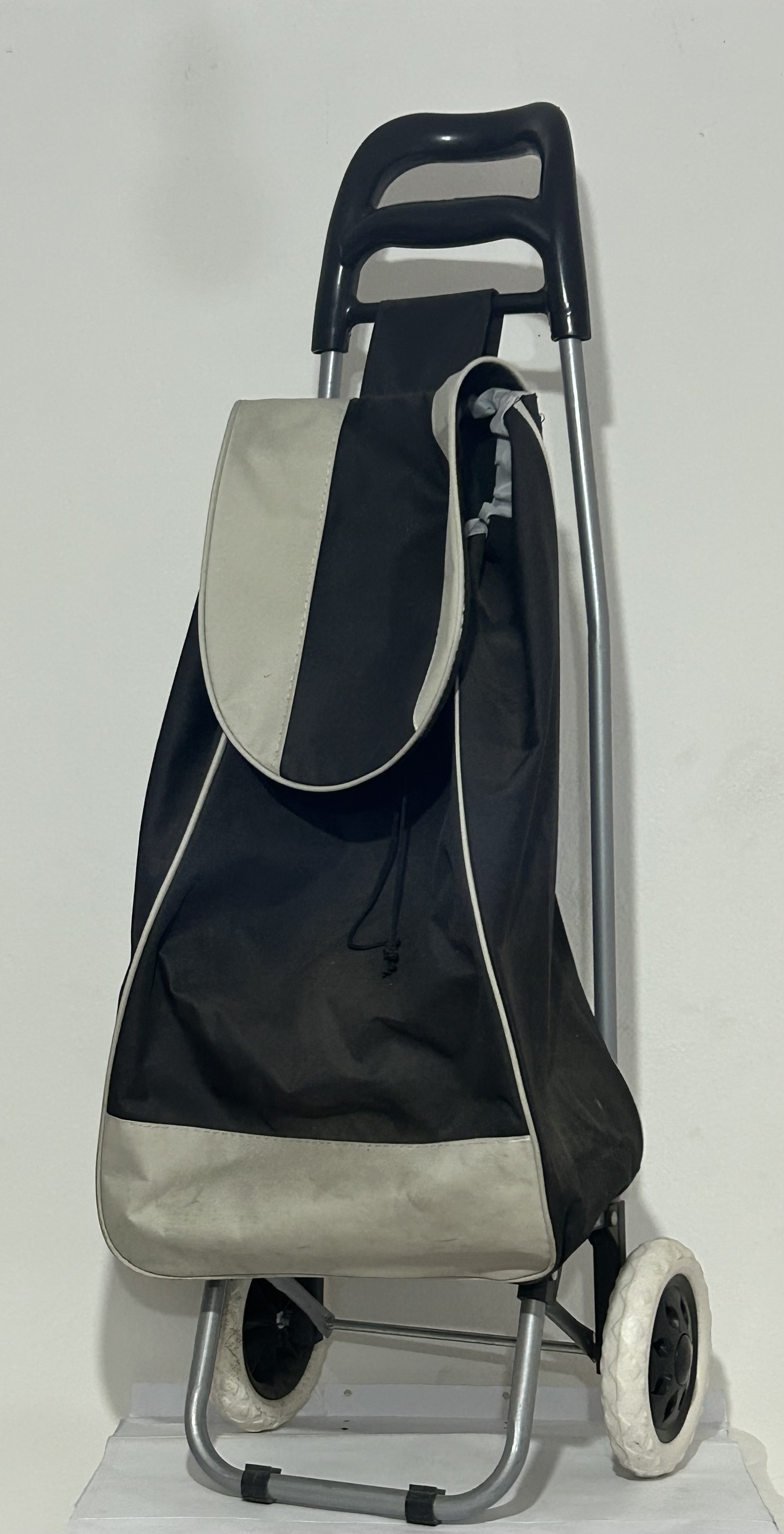 CARINHO DE MERCADORIA 