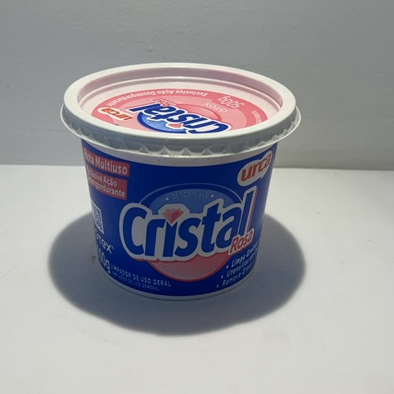 PASTA MULTIUSO EXCLUSIVA AÇÃO DESENGORDURANTE CRISTAL URCA ROSA DESDE 1955 500g